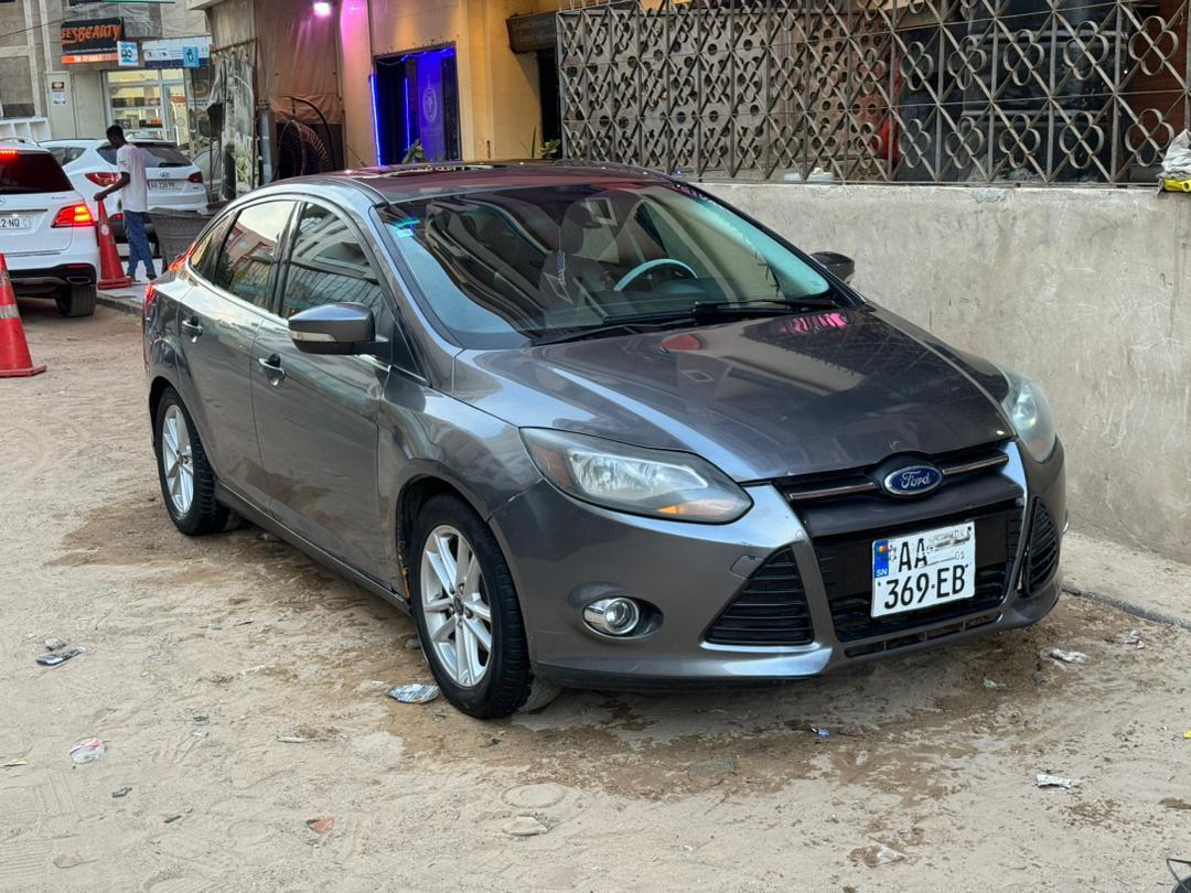 Hyundai Elantra 2012