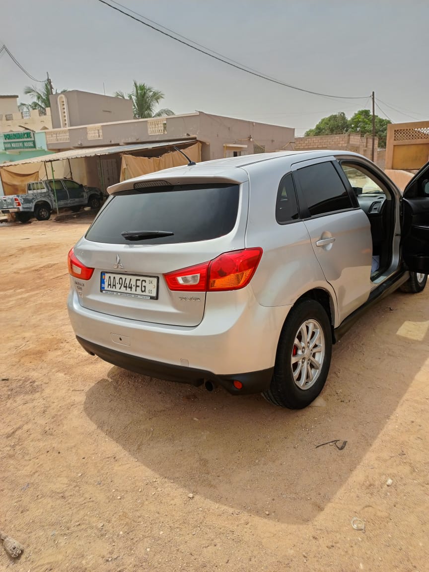 MITSUBISHI RVR ANNEE 2013