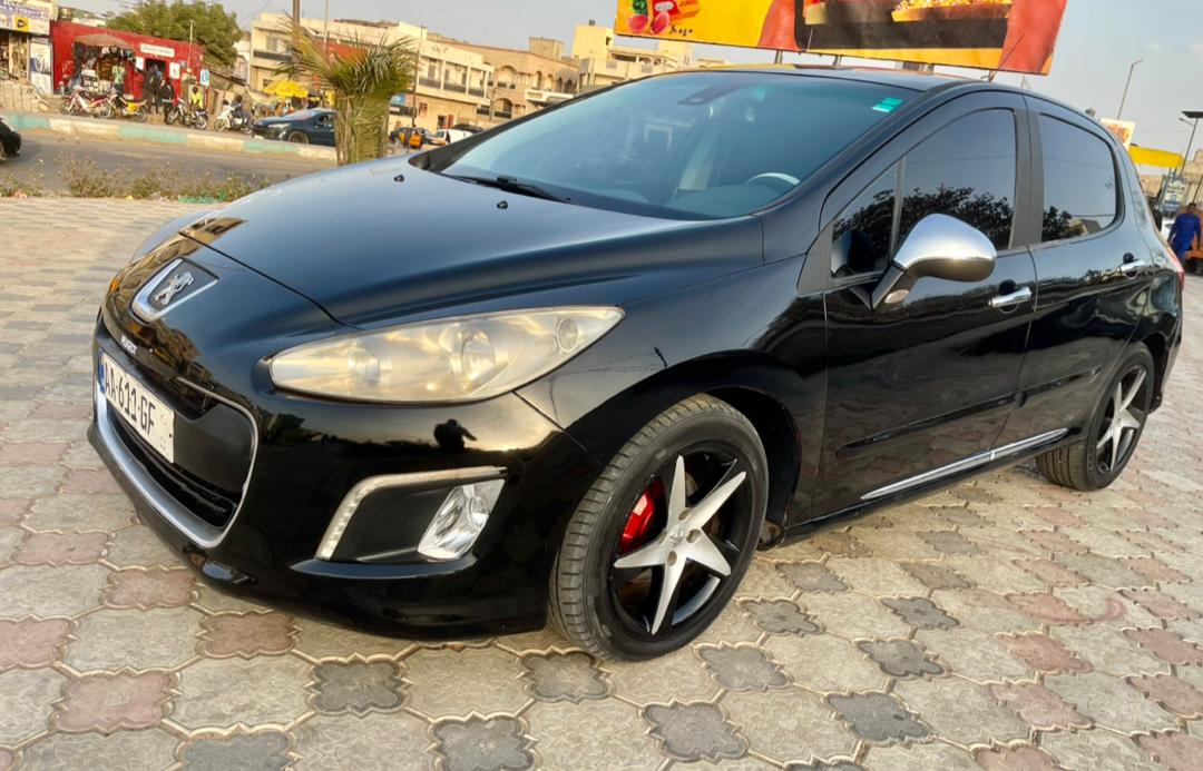 PEUGEOT 308 ANNÉE 2012